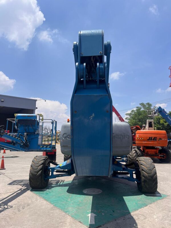 Plataforma Articulada Z-135/70 2008 - Image 7